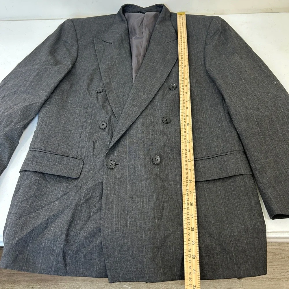 Oleg Cassini Couture Mens Gray Pinstripe Wool Double Breasted Blazer Jacket 44R